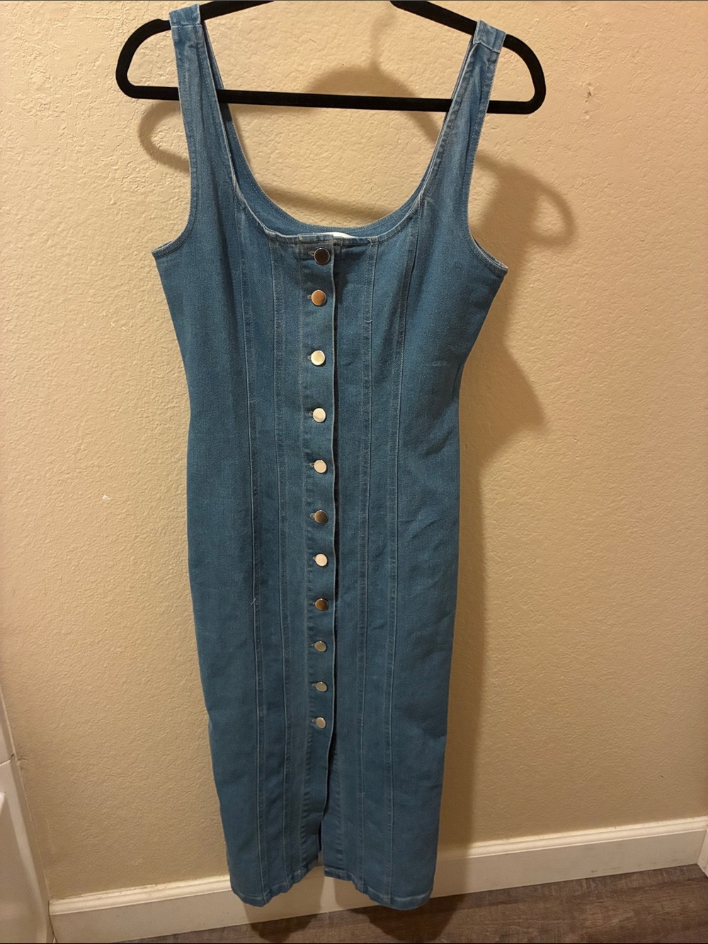 Sleeveless Blue Denim Button-Front Midi Dress